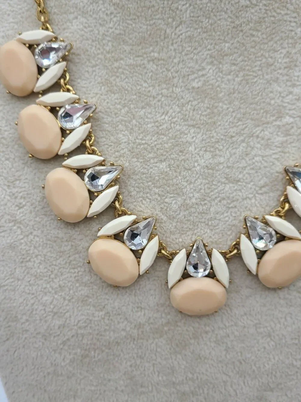 J Crew Clear Crystal Blush and White Resin Gold Tone Necklace